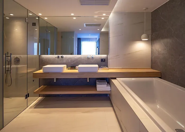 Hotel Skiathos Palace 4*