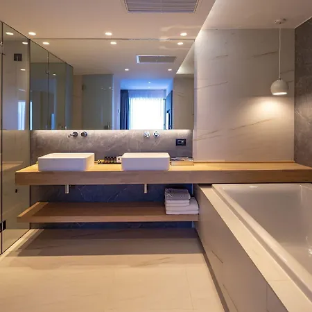 Hotel Skiathos Palace 4*