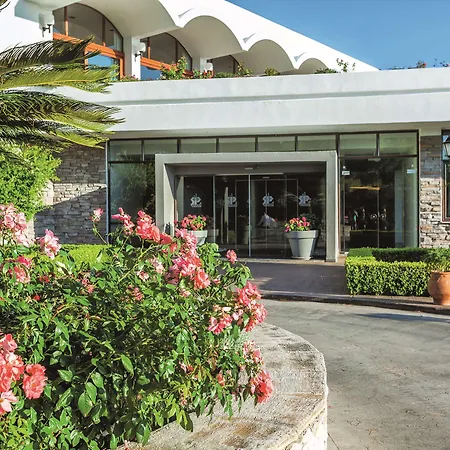Skiathos Palace Otel 4*